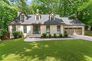 1476 W Lake Dr, Gainesville, GA 30501 - Photo 1