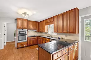 177 Millbrook Farm Rd, Marietta, GA 30068 - Photo 17