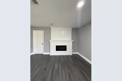 318 Willowwind Drive, Loganville, GA 30052 - Photo 5