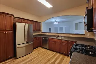 52 Burns View Ct, Lawrenceville, GA 30044 - Photo 5