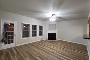 52 Burns View Ct, Lawrenceville, GA 30044 - Photo 7
