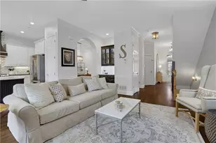 2555 Milford Ln, Alpharetta, GA 30009 - Photo 3