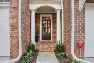 2555 Milford Ln, Alpharetta, GA 30009 - Photo 11