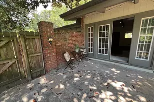 1945 Dellwood Dr NW, Atlanta, GA 30309 - Photo 39