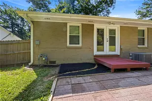 2609 Harmony Way, Atlanta, GA 30344 - Photo 17