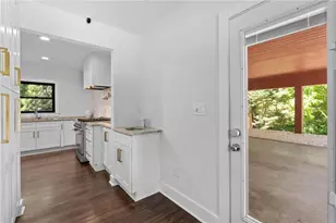 865 Moores Mill Rd NW, Atlanta, GA 30327 - Photo 13