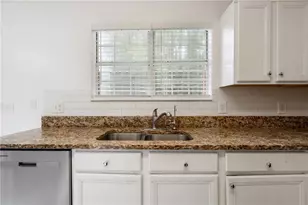 3200 Dundee Ridge Way, Duluth, GA 30096 - Photo 11