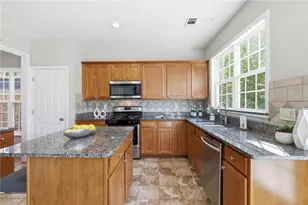 2015 Kyrle Ln, Duluth, GA 30097 - Photo 11