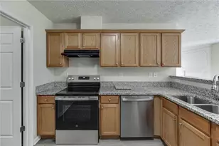 2979 Rusticwood Dr, Snellville, GA 30078 - Photo 13