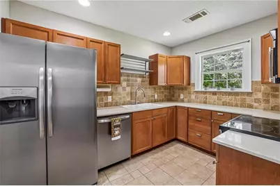 1457 Benteen Avenue SE, Atlanta, GA 30315 - Photo 9