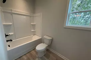 1057 Hawkins Creek Dr, Jefferson, GA 30549 - Photo 37