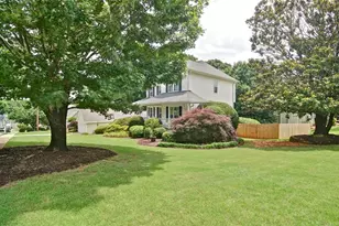 600 Eagle Glen Trce, Woodstock, GA 30189 - Photo 3