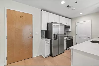3324 Peachtree Road NE #905, Atlanta, GA 30326 - Photo 13