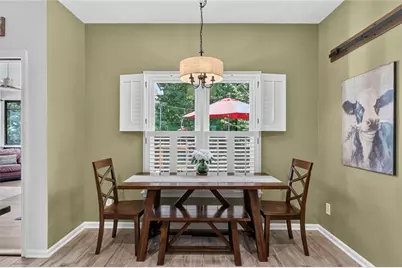 10680 Pinewalk Forest Circle, Alpharetta, GA 30022 - Photo 9