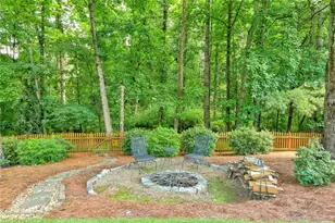 10680 Pinewalk Forest Cir, Alpharetta, GA 30022 - Photo 41