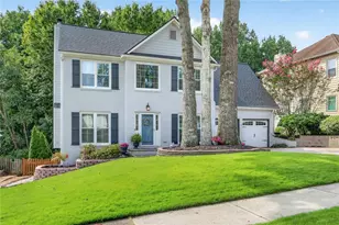 10680 Pinewalk Forest Cir, Alpharetta, GA 30022 - Photo 1