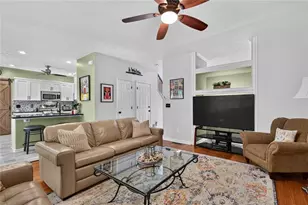 10680 Pinewalk Forest Cir, Alpharetta, GA 30022 - Photo 15