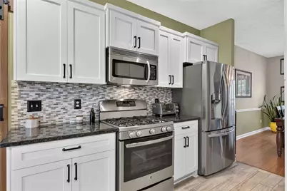 10680 Pinewalk Forest Circle, Alpharetta, GA 30022 - Photo 7
