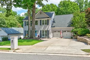 10680 Pinewalk Forest Cir, Alpharetta, GA 30022 - Photo 51