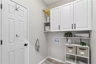 10680 Pinewalk Forest Cir, Alpharetta, GA 30022 - Photo 17
