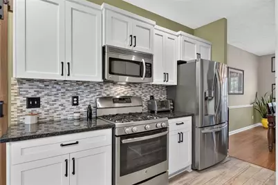 10680 Pinewalk Forest Circle, Alpharetta, GA 30022 - Photo 7
