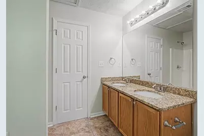 488 Barclay Court, Stone Mountain, GA 30083 - Photo 17