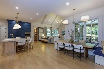 705 Langford Lane NW, Sandy Springs, GA 30327 - Photo 17