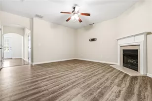 2079 Lakeshore Overlook Dr NW, Kennesaw, GA 30152 - Photo 7