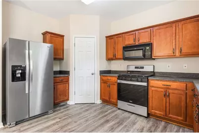 2079 Lakeshore Overlook Drive NW, Kennesaw, GA 30152 - Photo 13