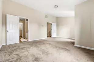 2079 Lakeshore Overlook Dr NW, Kennesaw, GA 30152 - Photo 17