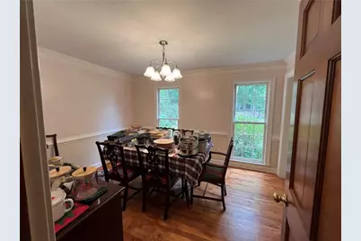 11205 Wilshire Chase Drive, Johns Creek, GA 30097 - Photo 5