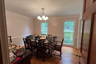 11205 Wilshire Chase Dr, Johns Creek, GA 30097 - Photo 5