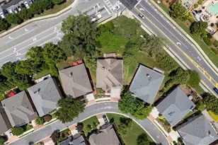350 Wembley Cir, Atlanta, GA 30328 - Photo 35