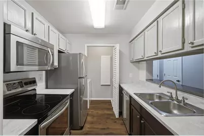 619 Barrington Hills Drive, Atlanta, GA 30350 - Photo 15