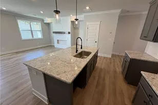 4195 Millstone Pk Ln, Gainesville, GA 30504 - Photo 9
