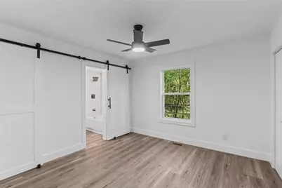 2466 SW Old Hapeville Road SW, Atlanta, GA 30315 - Photo 21