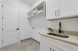 6222 Bridgewood Dr, Buford, GA 30518 - Photo 51