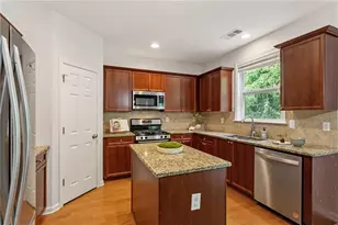 1511 Justine Wy SE, Mableton, GA 30126 - Photo 3