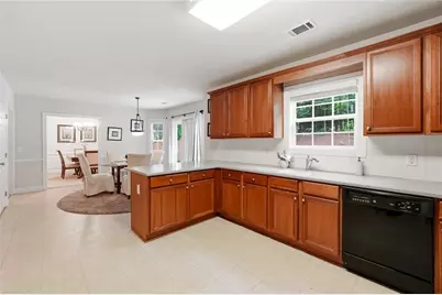 4442 Pond Edge Road, Snellville, GA 30039 - Photo 11