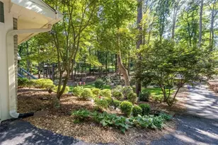 2210 Rosser Pl, Smoke Rise, GA 30087 - Photo 5