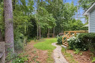 643 Laufin Ct, Lawrenceville, GA 30043 - Photo 35