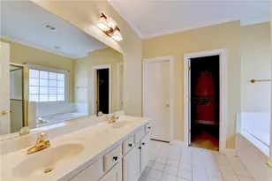 2095 Hickory Station Cir, Snellville, GA 30078 - Photo 33