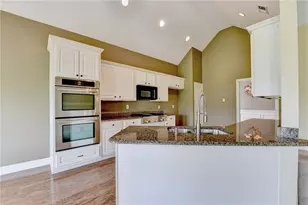 2095 Hickory Station Cir, Snellville, GA 30078 - Photo 17