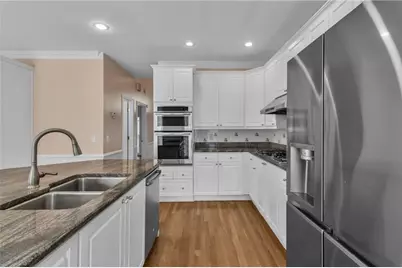 915 Chipley Court, Marietta, GA 30062 - Photo 3