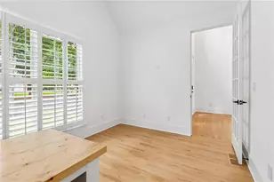 1035 Lillian Dr, Alpharetta, GA 30004 - Photo 29