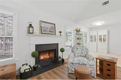 1027 Deer Hollow Drive, Woodstock, GA 30189 - Photo 17