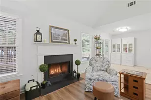1027 Deer Hollow Dr, Woodstock, GA 30189 - Photo 17