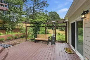 1027 Deer Hollow Dr, Woodstock, GA 30189 - Photo 25