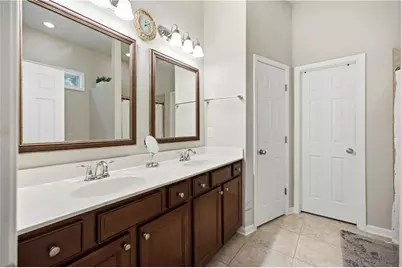 114 Bradford Drive, Atlanta, GA 30328 - Photo 17