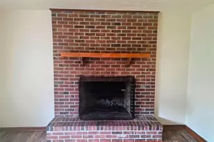 128 Hillview Dr, Thomaston, GA 30286 - Photo 5